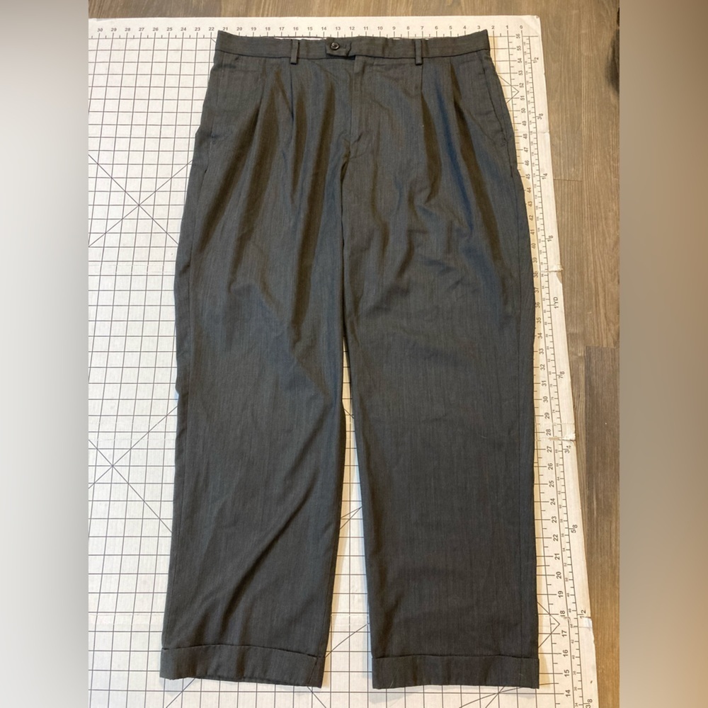 Alan Flusser‎ Men’s Size 38/30 Grey Cuffed Dress Pants